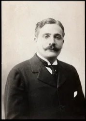 Portrett av Pierre Decourcelle (1856-1926), fransk forfatter.