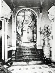 Vestibylen og Onyx-trappen i Hotel de Paiva