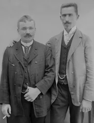 To unge menn, Bourmont-regionen i Haute-Marne (Haute Marne), rundt 1880.