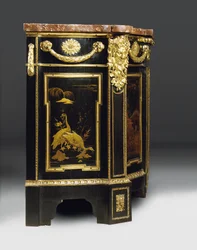 En sen Ludvig XV-kommode, ca. 1763-70