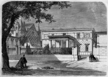 Gammel arkitektur: utsikt over fasaden til det pompeianske huset til "Prins Napoleon" (1822-1891) bygget av arkitekten Alfred Normand. Paris, rue Montaigne