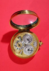 Kalenderklokke, ca. 1690 (forgylt messing)