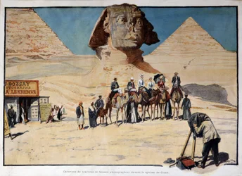 Karavane av turister som blir fotografert foran Gizeh-sfinksen (Guiseh, Giza, Giza)