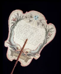 Håndskjerm. Tilbake. Fargegravering på papp som beskyttet ansiktet mot ildvarmen. Frankrike 1700-tallet. Paris, Musee Carnavalet