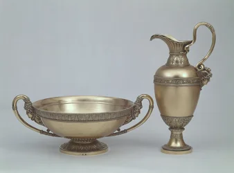 Louis XVI ær og basseng av Henri Auguste, Paris 1787 (forgylt sølv)