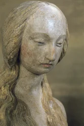 Mary Magdalene, sent på 1400-tallet (polykrom stein) (se også 248111, 248112 og 252686)