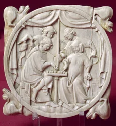 Speilkasse som viser et parti sjakk, ca. 1300
