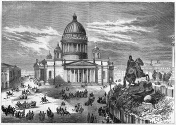 Religiøs arkitektur: utsikt over den ortodokse kirken Saint Isaac (1819-1858) i Saint Petersburg (Saint Petersburg) i Russland, bygget i henhold til planene til arkitekten Ricard de Montferrand (1786-1858). Til høyre er rytterstatuen av Peter