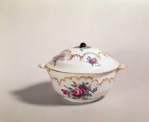 Suppeskål, laget i Tournai, 1775-80 (porselen)