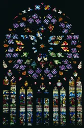 Sør transept rosevindu som viser den siste dommen