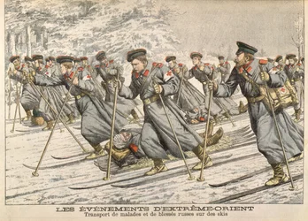 Røde Kors transporterer skadde russere på ski under den russisk-japanske krigen (1904-05) fra Le Petit Journal, ca. 1904