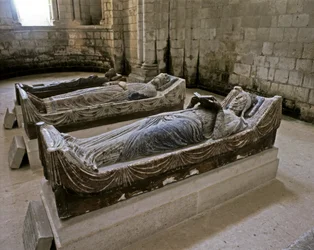 Gravene til Eleanor av Aquitaine (forgrunnen) (1122–1204), dronning av H…