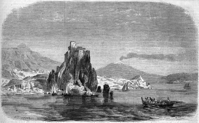 Utsikt over bergartene "" Charybde"" og "" Scylla"" i Detroit of Messina, Sicilia