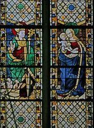 Vindu w43 som viser St Nicholas og jomfruen og barnet