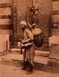En egyptisk vannbærer (sepia-bilde)