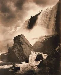 Niagara om sommeren, nedenfra
