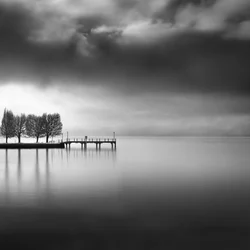 Serene Lake-bryggen