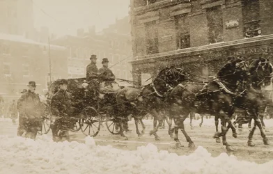 William Howard Taft og Theodore Roosevelt kjører til Capitol for Tafts innvielse