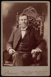 Portrett av Joseph Williams Collins 1839-1904, 1890-tallet.