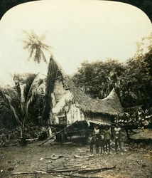 A Native Hut, Sariba, Britisk New Guinea, c1909.