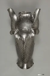 Chanfron i Maximilian-stil, ca. 1510 (stål)