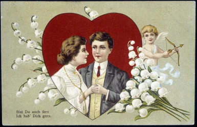 Et par elskere i et hjerte omgitt av liljekonvall og Amor (Eros) - tysk postkort, 1900-tallet