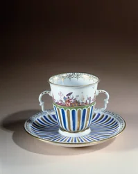 Tysk kunst: Krus med trembleuse-dekor i porselen fra Meissen. 1730. Paris, dekorativ kunst