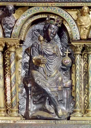 Otto II (955-83), hellig romersk keiser, detalj fra helligdommen til keiser Karl den store (742-814), 1215 (gull og champleve-emalje)