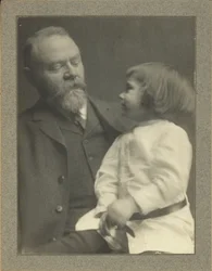 [Eduard Käsebier og barnebarnet Charles F. O#39;Malley]