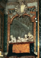 Sideboks med Cornaro-familien, marmorskulptur fra skolen til Gian Lorenzo Bernini (1598-1680), Cornaro-kapellet, Santa Maria della Vittoria-kirken, Roma, Italia