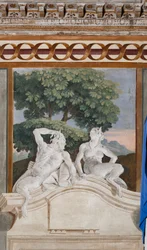 Gjesteovernatting, Room of the Rural Scenes: monokrom freskomaleri som representerer en satyr og en maenade
