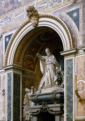 Utsikt over monumentet dedikert til pave Leon XIII (1810-1903) laget av Giulio Tadolini (1849-1918)