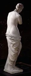 Aphrodite sett bakfra, «Venus fra Milo», hellenistisk periode, ca. 130-100 f.Kr.