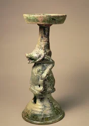 Tidlig kinesisk keramikklampe, gravartefakt, Han-dynastiet, 25-220 e.Kr. (keramikk)