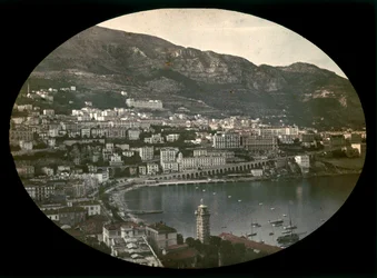 Byen og Monacobukten