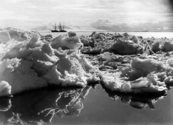 Terra Nova i McMurdo Sound, Antartica, 1911