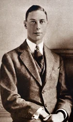 Den nylig forlovede prins Albert og Lady Elizabeth Bowes-Lyon