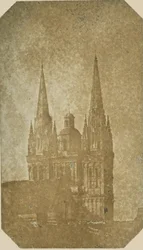 [Spirene i Saint-Maurice-katedralen i Angers]