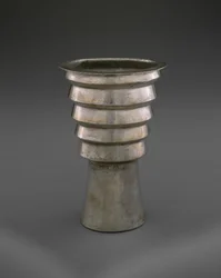 Trinnbeger (aquilla), Later Horizon, 1470-1532 (sølv)