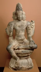 Brahma, Chola-dynastiet (granitt med spor av gesso og rødt pigment)