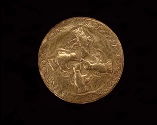 Pectoral, Molukkene folk