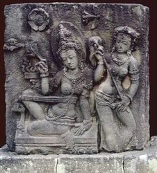 Sittende dronning (andesite)
