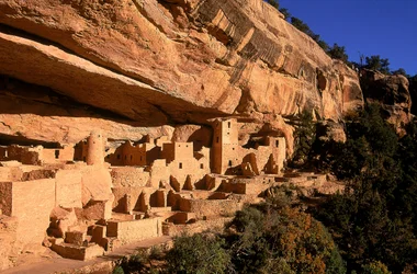 Mesa Verde er en nasjonalpark i USA som ligger i det sørvestlige hjørnet av Colorado.