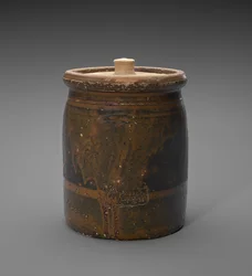 Krukke med lokk, ca. 1873-1882 (slipglasert steintøy)