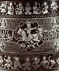 Islamsk kunst: Sølv- og kobberlysestake fra 1200-tallet. En rytter med bue er representert på objektet. Kairo, museum for islamsk kunst