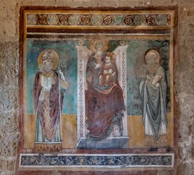 Madonna tronet med de hellige Augustine og Severus, Oratory of the Crucifix, siste kvartal av det XIII århundre (fresco)