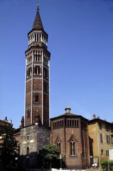 Milano: klokketårnet i San Gottardo.