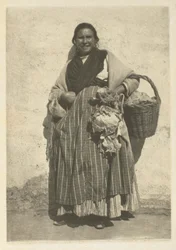 Kameraarbeid: A Gypsy - Granada, 1914.