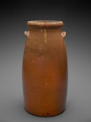 Churn, c. 1879-1900 (slipglasert steintøy)