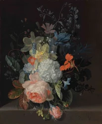 Blomstervase på en avsats, med en rose, en snøball, påskeliljer og iriser